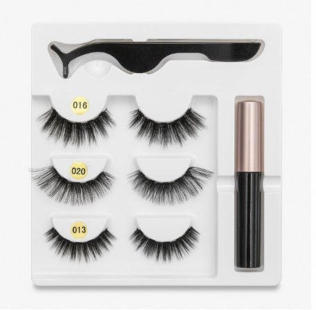 A Pair Of False Eyelashes With Magnets In Fashion - pokemae710d712b1368354c4596f6e9a483cfd