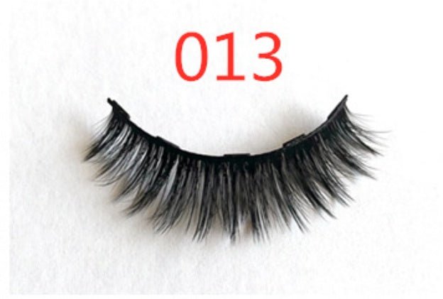 A Pair Of False Eyelashes With Magnets In Fashion - pokema5a9b914d5a7c9ca8c8a9049bd904c2c8
