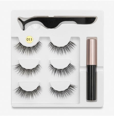 A Pair Of False Eyelashes With Magnets In Fashion - pokemab79484bdf0d80d52f4f891084a24b1ee