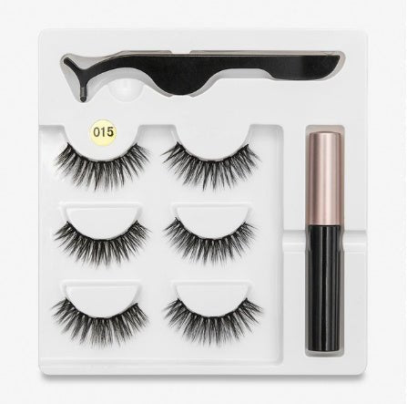 A Pair Of False Eyelashes With Magnets In Fashion - pokema38cc9281021099a0abef8ec85c61e7d1
