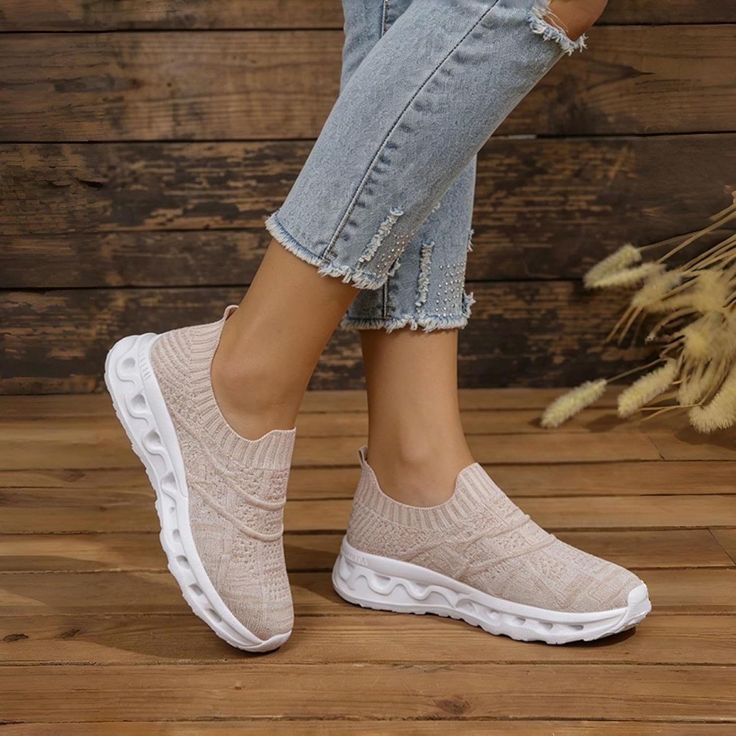 Chaussures de marche à enfiler pour femme – Maille respirante légère rembourrée avec semelle antidérapante, pour l'entraînement et le quotidien - pokemaChaussures de marche à enfiler pour femme – Maille respirante légère rembourrée avec semelle antidérapante, pour l'entraînement et le quotidien