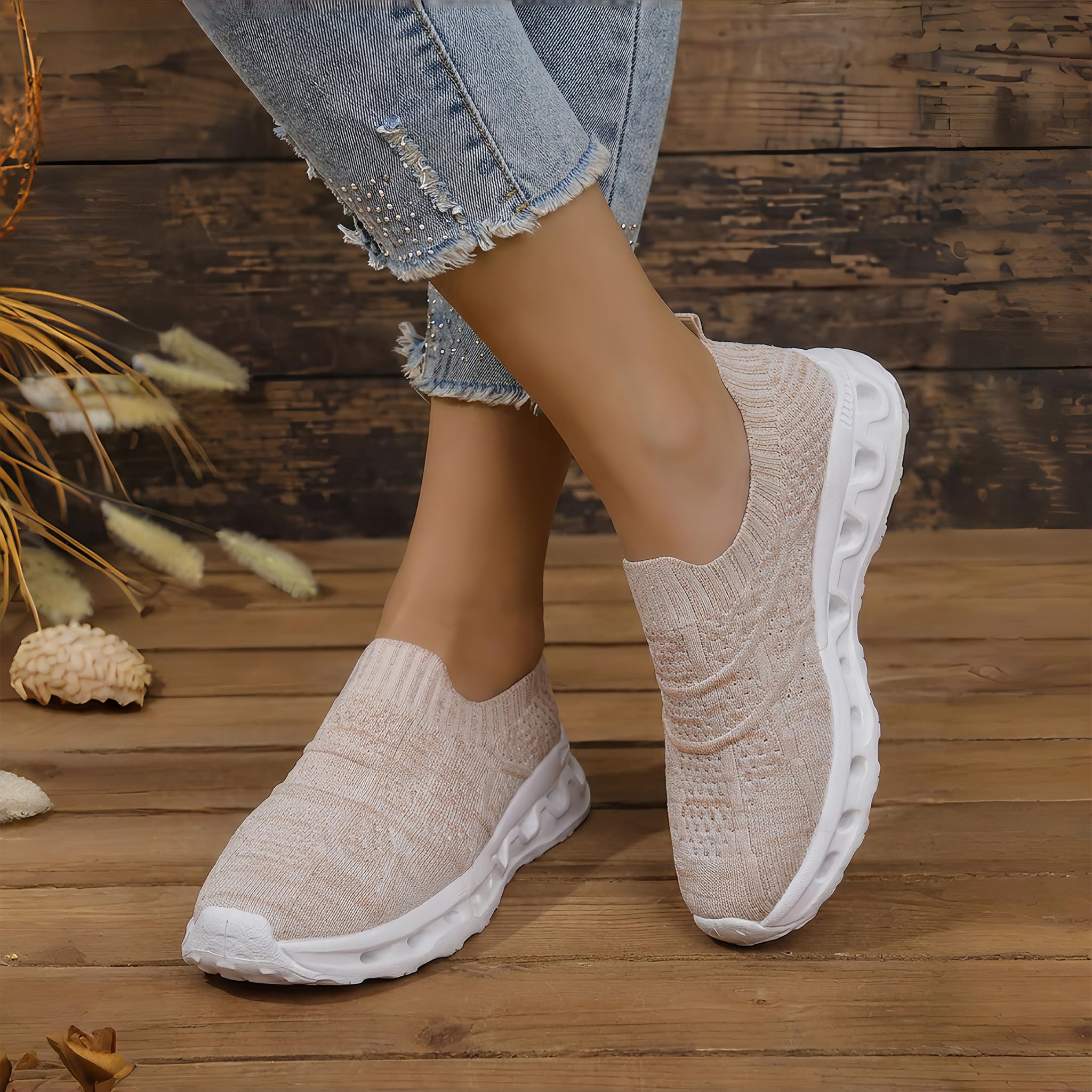 Chaussures de marche à enfiler pour femme – Maille respirante légère rembourrée avec semelle antidérapante, pour l'entraînement et le quotidien - pokemaChaussures de marche à enfiler pour femme – Maille respirante légère rembourrée avec semelle antidérapante, pour l'entraînement et le quotidien
