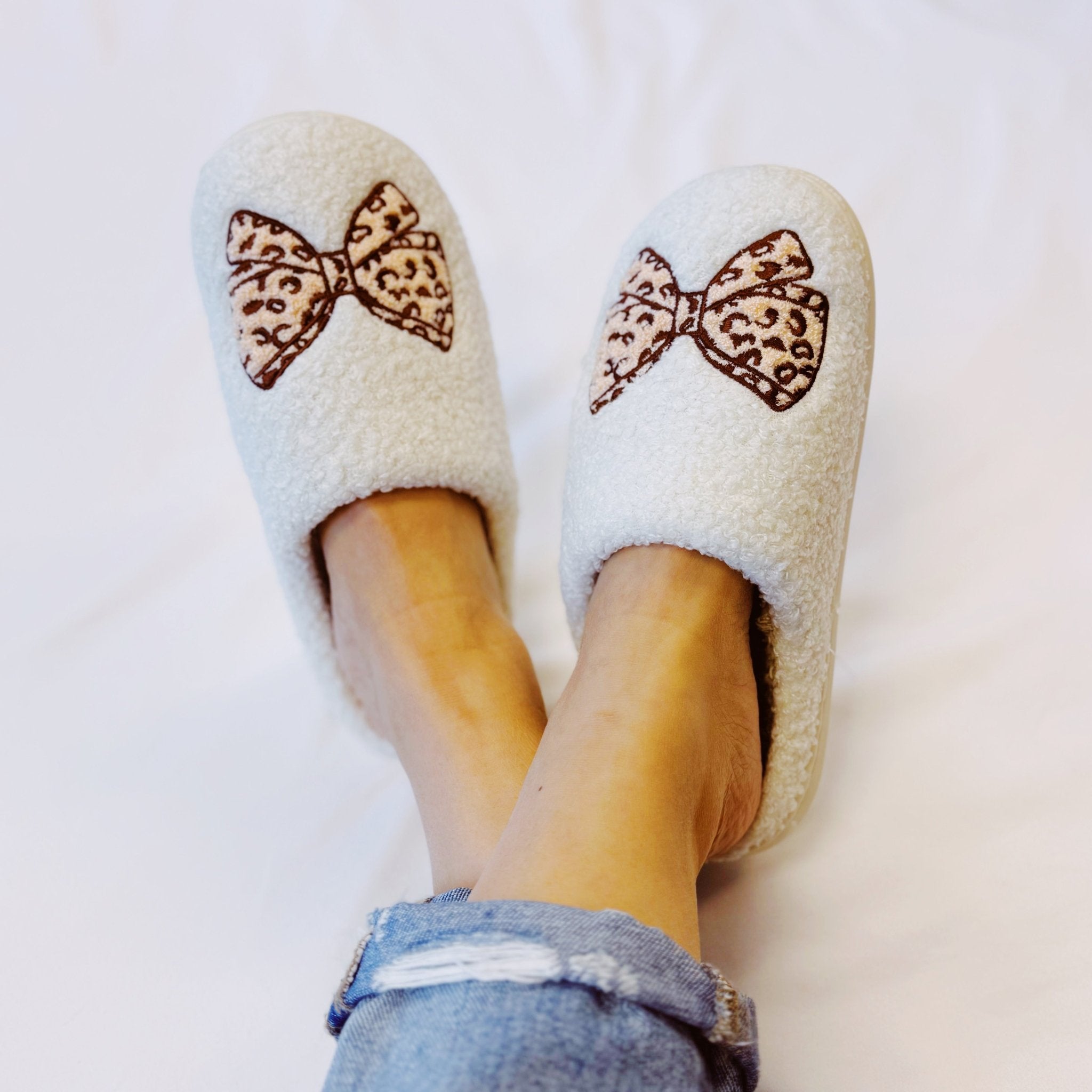 Emily Bow Cozy Lounge Slippers - pokemaEmily Bow Cozy Lounge Slippers