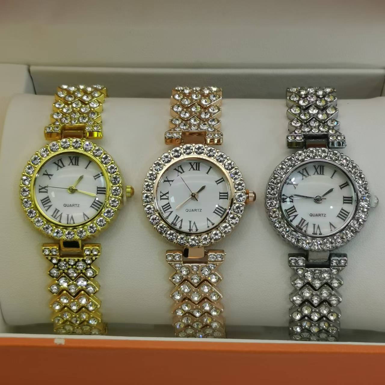 Fashion Business Versatile Diamond-studded Starry Sky Quartz Watch Bracelet For Women - pokemadfa43266013dbf068a46efb242b42c04