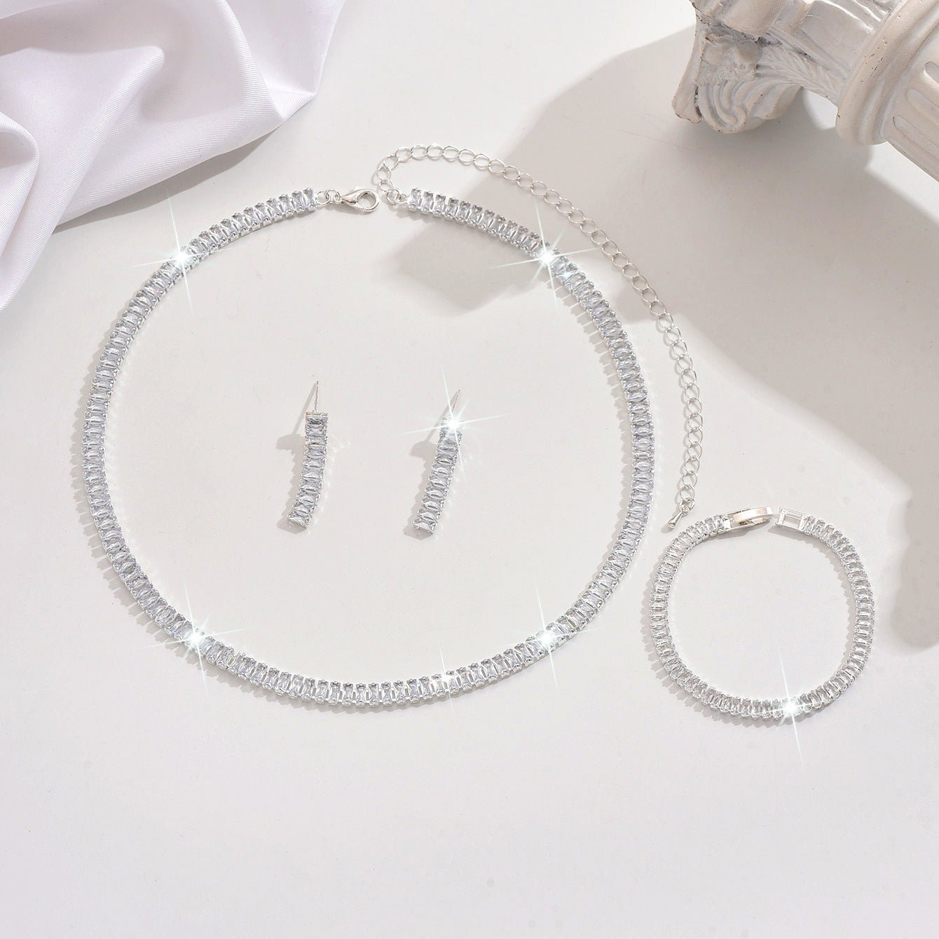 Fashionable Super Shiny Crystal Zircon Geometric Earrings, Necklace, Bracelet Three-Piece Set, High-End Silver-Plated Party Jewelry For Women - pokemae4027aecb3ca2acc78b0d5e7d5698da2