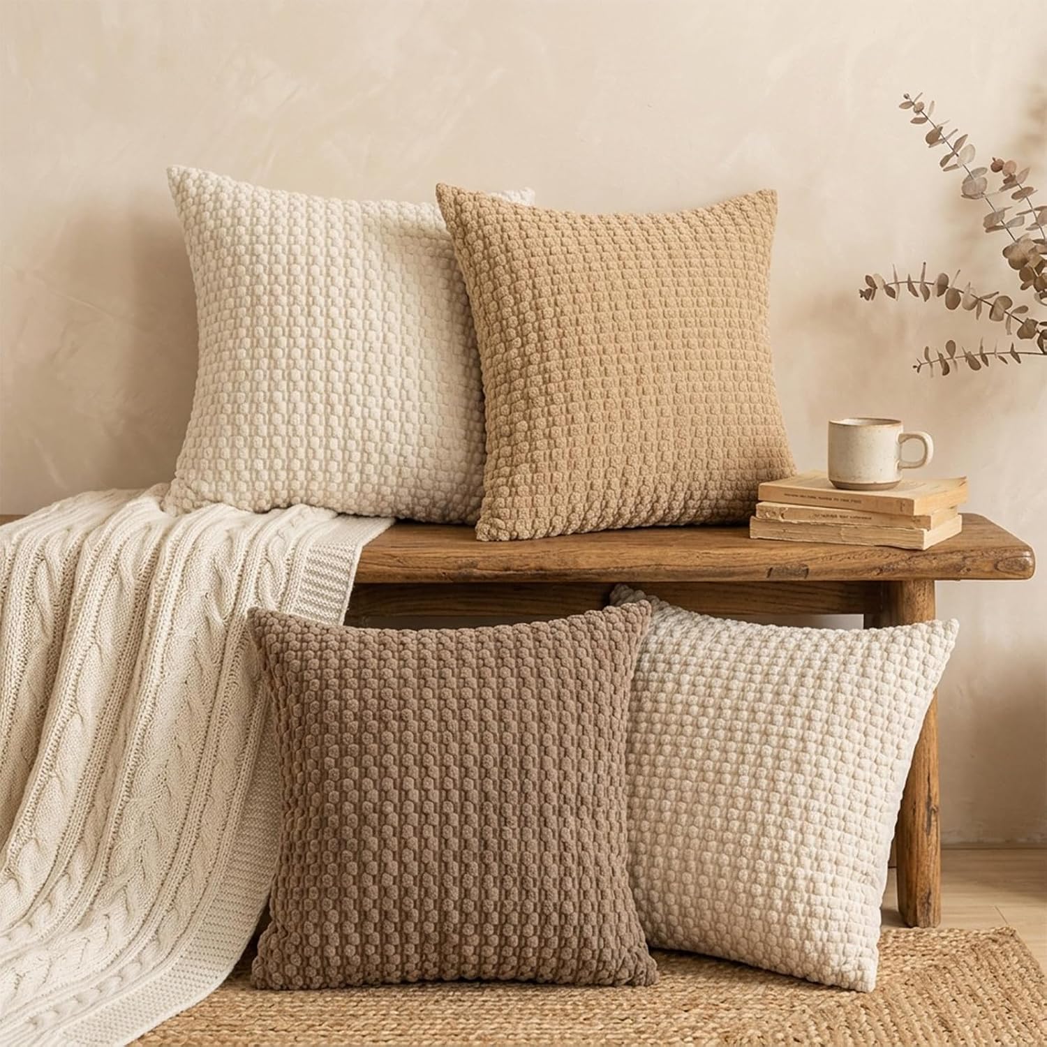 Lot de 1 housse de coussin décorative en velours côtelé, blanc ivoire, 45,7 x 45,7 cm | Tissu doux et durable, fermeture éclair dissimulée lisse, design à doublure propre pour une décoration de ferme moderne - pokemaLot de 1 housse de coussin décorative en velours côtelé, blanc ivoire, 45,7 x 45,7 cm | Tissu doux et durable, fermeture éclair dissimulée lisse, design à doublure propre pour une décoration de ferme moderne
