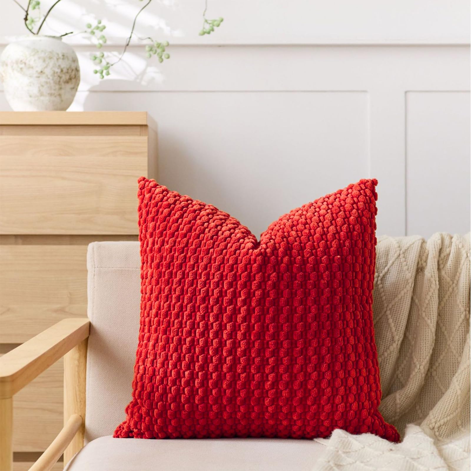 Lot de 1 housse de coussin décorative en velours côtelé, blanc ivoire, 45,7 x 45,7 cm | Tissu doux et durable, fermeture éclair dissimulée lisse, design à doublure propre pour une décoration de ferme moderne - pokemaLot de 1 housse de coussin décorative en velours côtelé, blanc ivoire, 45,7 x 45,7 cm | Tissu doux et durable, fermeture éclair dissimulée lisse, design à doublure propre pour une décoration de ferme moderne