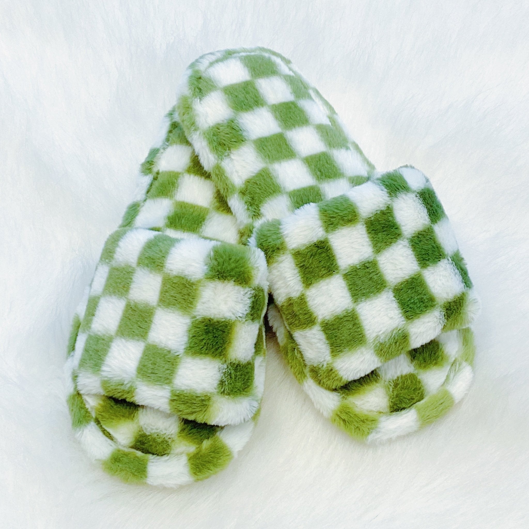 Luxe Lounge Checker Cozy Slippers - pokemaLuxe Lounge Checker Cozy Slippers