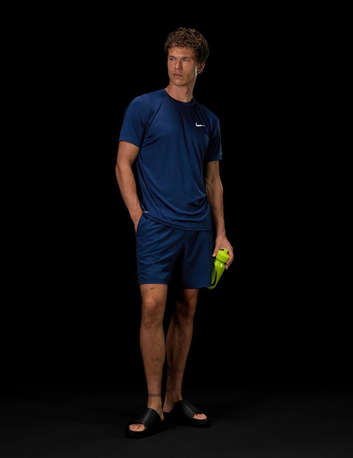 Nike Unisex-Adult Short Sleeve HydroguShort Sleeve Hydrogu - pokemaNike Unisex-Adult Short Sleeve HydroguShort Sleeve Hydrogu
