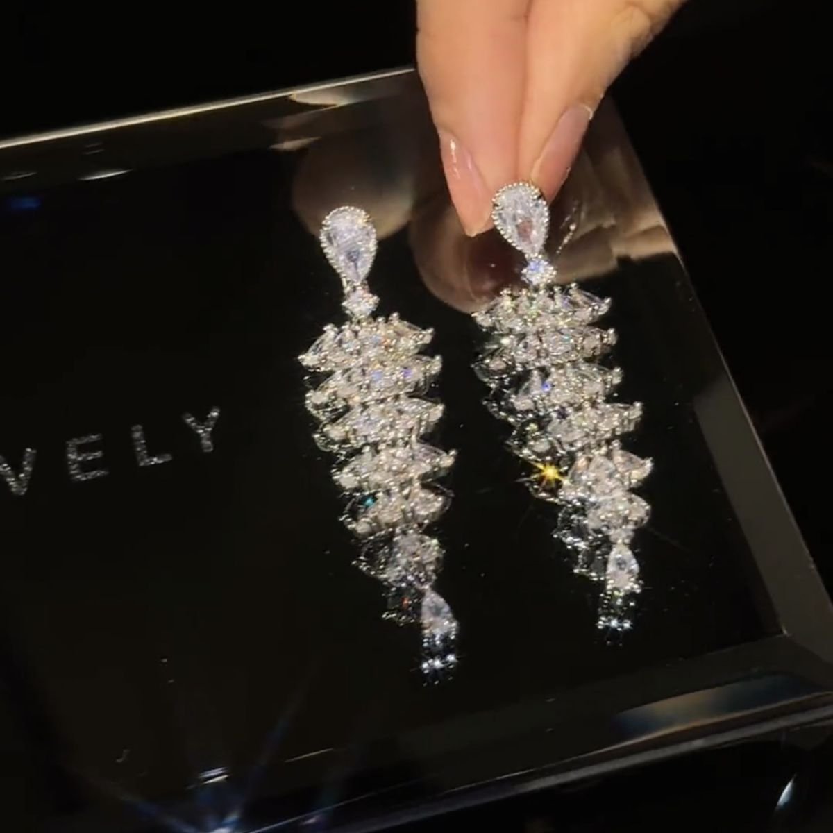 Sparkling Zircon Christmas Tree Drop Earrings For Women Trendy Xmas Tree Plant Dangle Earrings New Year Festival Party Jewelry - pokemaa817d67736cf1d575baf7a2112d61828