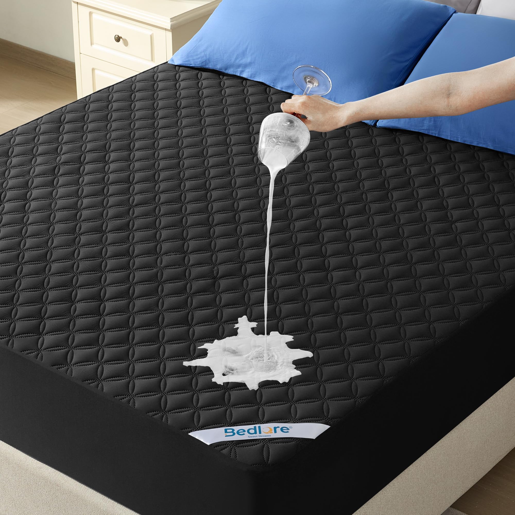 Waterproof Mattress Protector, Noiseless Queen Size Mattress Pad with Deep Pocket Fitted Up to 6"-21", Soft & Breathable Dirt-Proof Bed Mattress Cover Washable for Home, Bedroom, Hotel (Gray) - pokemaWaterproof Mattress Protector, Noiseless Queen Size Mattress Pad with Deep Pocket Fitted Up to 6"-21", Soft & Breathable Dirt-Proof Bed Mattress Cover Washable for Home, Bedroom, Hotel (Gray)