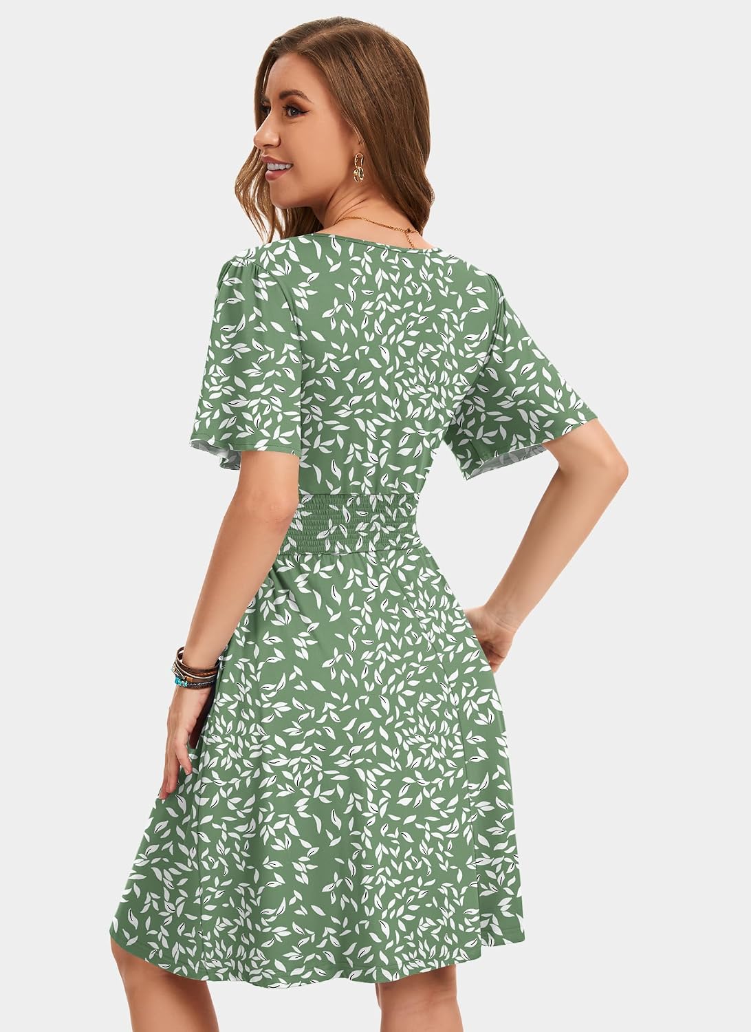 WNEEDU Robe d'été 2026 pour femme avec col en V, coupe trapèze, longueur genou, robe d'été décontractée avec poches - pokemaWNEEDU Robe d'été 2026 pour femme avec col en V, coupe trapèze, longueur genou, robe d'été décontractée avec poches
